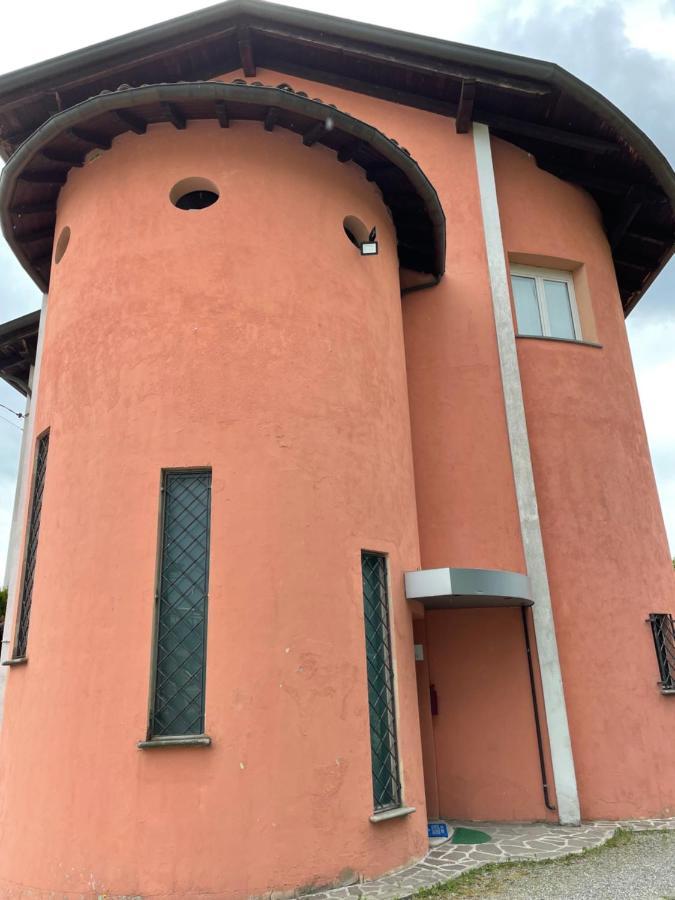 Casa Azzurra camere Serravalle Sesia Esterno foto